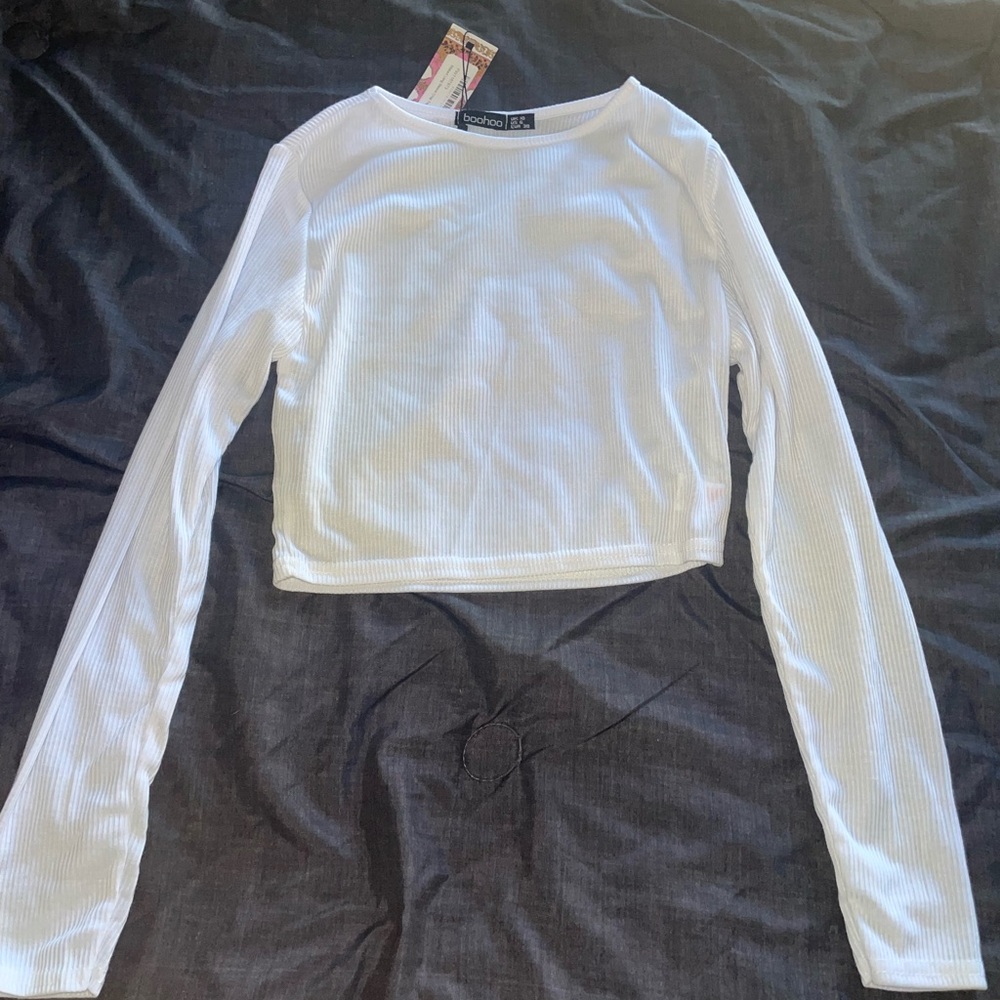 White Boohoo Kong Sleeve